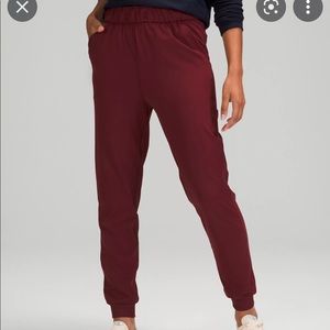 Lululemon High Rise Joggers